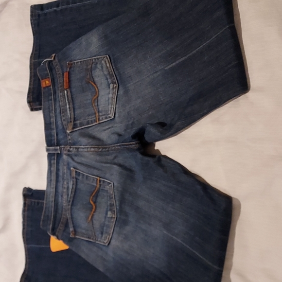 Women's Size 6 7 For All Mankind Washed Distressed Flare Jeans - Picture 8 of 15